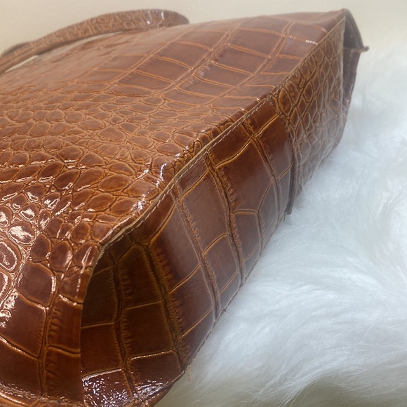 GENUINE LEATHER MADE IN ITALY Large Tote( NWOT) - Picture 5 of 11